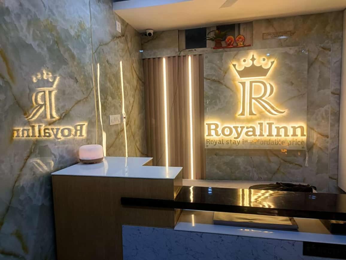 Royal Inn Ґувахаті Екстер'єр фото